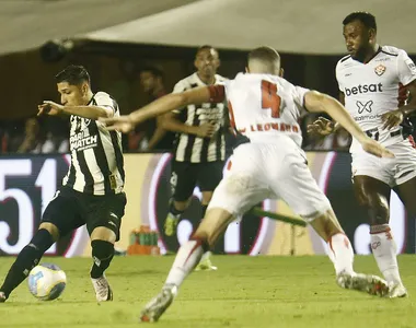 Vitória x Botafogo, 16ª rodada do Brasileirão, no estádio Manoel Barradas, em Salvador