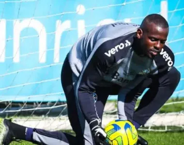 Caíque, goleiro do Grêmio e ex-Vitória