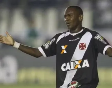 Campeão pelo Vasco, Yago foi preso com posse de arma e drogas