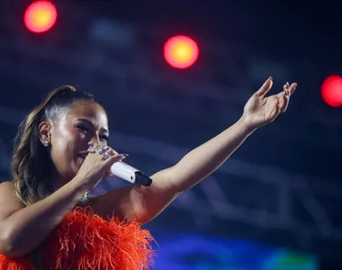 Cantora foi uma das cinco grandes atrações do primeiro dia de evento