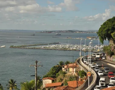 A Polícia Militar está no local do crime apurando a situação