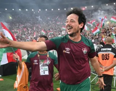 Fernando Diniz na conquista da Libertadores 2023 pelo Fluminense