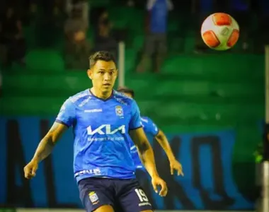Limberg Gutierrez deixa o Blooming, da Bolívia, para jogar na Juazeirense.