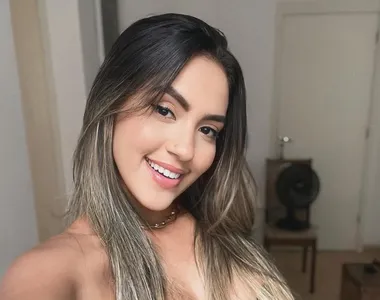 Adriana Paula é a atual namorada de Davi Brito