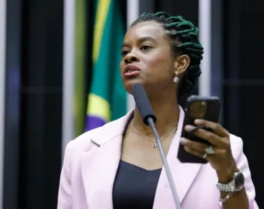 Parlamentar é a primeira mulher negra eleita deputada federal no Paraná