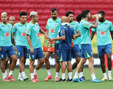 Treino da Seleção no Mané Garrincha