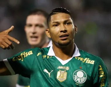 Rony, atacante do Palmeiras