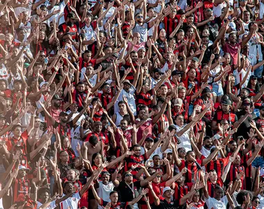 Torcida rubro-negra no Barradão, no último sábado (19)