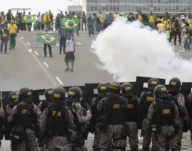 Entre os indiciados estão pessoas que participaram do 8 de janeiro