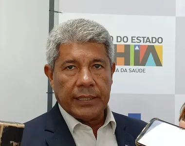 Governador Jerônimo Rodrigues (PT) em coletiva de imprensa após entrega do hospital ortopédico