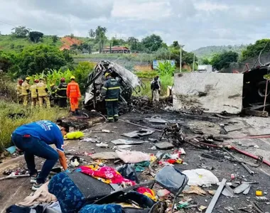 Acidente aconteceu no sábado (21), na BR-116