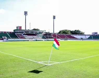 Estádio Joia da Princesa está sem condições de sediar partidas do Baianão