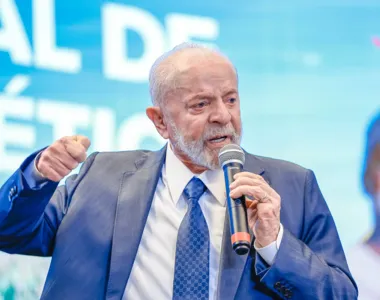 Lula está ‘pokas’ ideias para o lado do ex-presidente