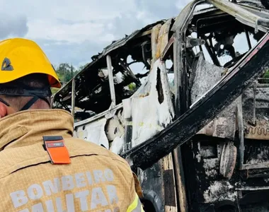 Grave acidente na BR-116 deixou 41 mortos e 6 feridos