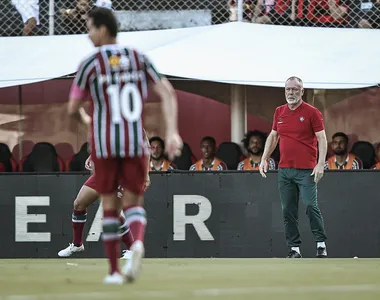 Fluminense buscou o empate, mas perdeu o ponto nos minutos finais