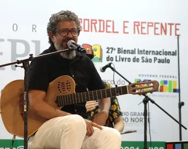 Maviael Melo é poeta e cantador