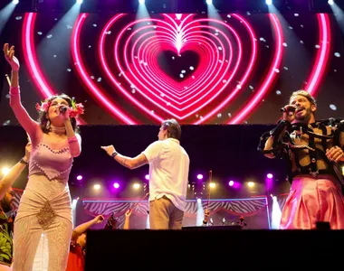 Evento contou com a participação dos cantores Almério e Mãeana