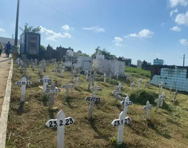 Cemitério municipal de Plataforma, no Subúrbio Ferroviário de Salvador