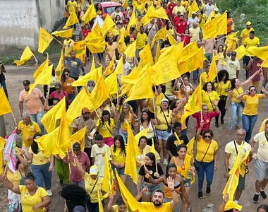 Candidato do PSB lidera pesquisas