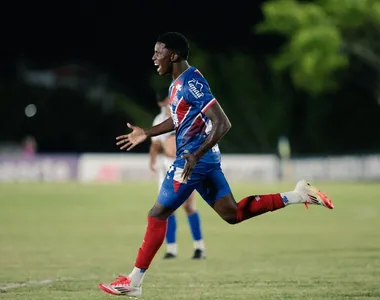 Ruan Pablo comemora primeiro gol pelo Bahia