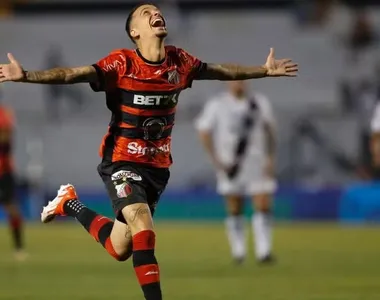 Bruno Xavier faz hat-trick pelo Ituano contra a Ponte Preta