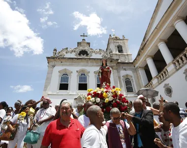 Dia de Santa Luzia reuniu diversos fiéis