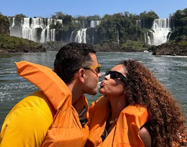 Sthe Matos e Kevi Jonny viajaram juntos para Foz do Iguaçu