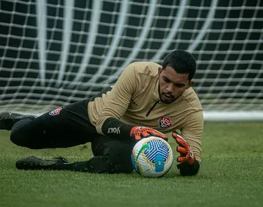 Goleiro foi revelado pelo Leão