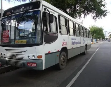 Ônibus irão circular normalmente nesta terça-feira (4)