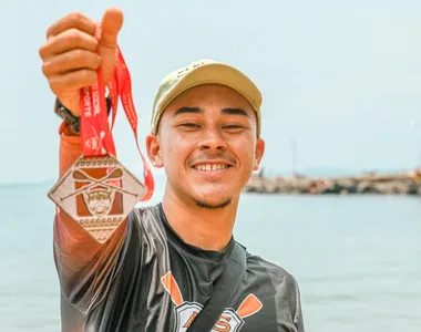 Luca de Lima é campeão baiano de canoa havaianas nas categorias V1, individual, e OC2, em dupla