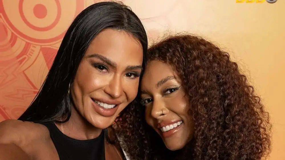 Juntas no BBB 25, Gracyanne e irmã já posaram nua; veja as fotos ...