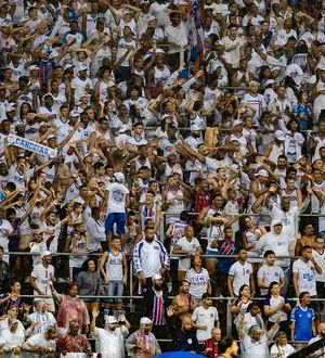 Imagem ilustrativa da imagem Bahia anuncia novidade no plano de sócio e torcida cai matando