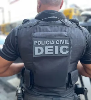 Imagem ilustrativa da imagem Homem é preso na Pituba após aplicar golpe do falso advogado
