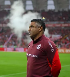 Imagem ilustrativa da imagem Técnico do Internacional enxerga duelo contra o Bahia como uma final