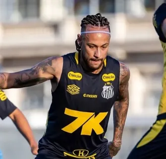 Imagem ilustrativa da imagem Neymar Jr viaja com o Santos e deve estar no Barradão contra o Vitória