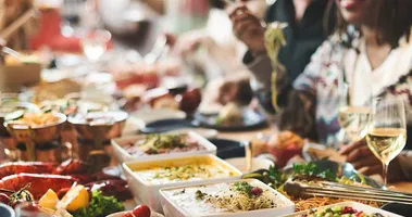 Imagem ilustrativa da imagem Bares e restaurantes ganham guia para combater alergias