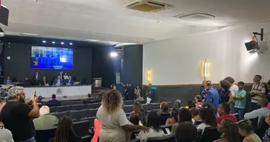 Imagem ilustrativa da imagem Vereadores se picam após protesto de servidores na CMS