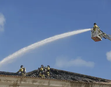 Incêndio foi controlado pelo Corpo de Bombeiros