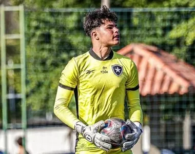 Bruninho Samudio, goleiro nas categorias de base do Glorioso