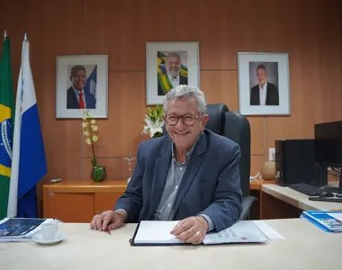 Prefeito Luiz Caetano (PT)