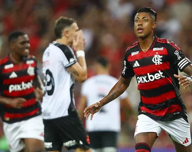 Bruno Henrique marcou um dos gols do Flamengo