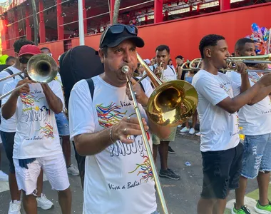 Márcio Carvalhos, líder da fanfarra Charangas do Pinguço