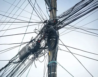 Gatonet é a empresa que fornece os serviços de telefonia e internet de maneira irregular