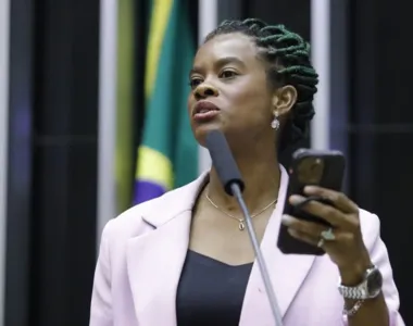 Deputada federal Carol Dartora (PT-PR)