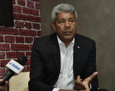 Jerônimo também destacou a importância do apoio dos prefeitos baianos no próximo pleito; confira