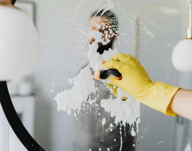 Produtos de limpeza viram perigo doméstico e podem até matar