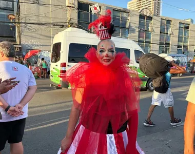 Lúcia Menezes, uma das fundadoras dos Palhaços do Rio Vermelho