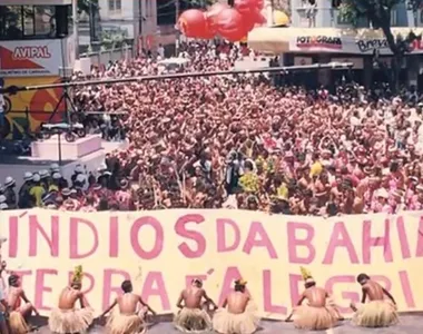 Bloco indígena Apaxes do Tororó