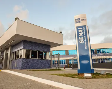 O Senai Bahia oferece cursos de apredizagem de indústria básica