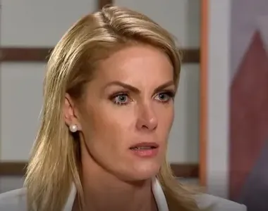 Ana tratou de esclarecer as especulações em seu canal no YouTube